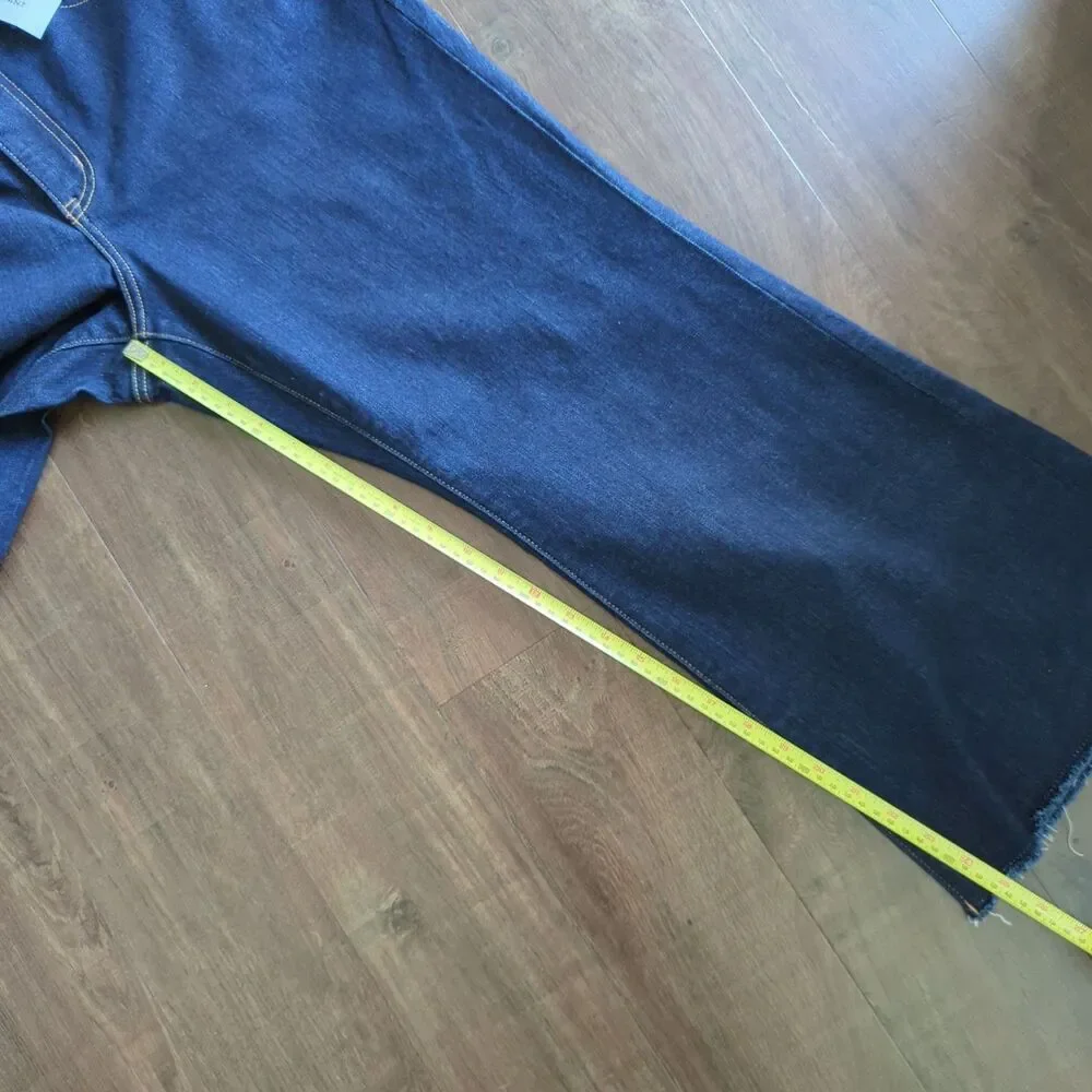 Lane Bryant NWT Dark Wash Mid Rise Cropped Flare Jeans Size 16 Magic Waistband